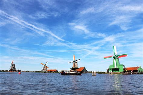 Zaanse Schans Windmills: Day-Trip from Amsterdam | Green and Turquoise