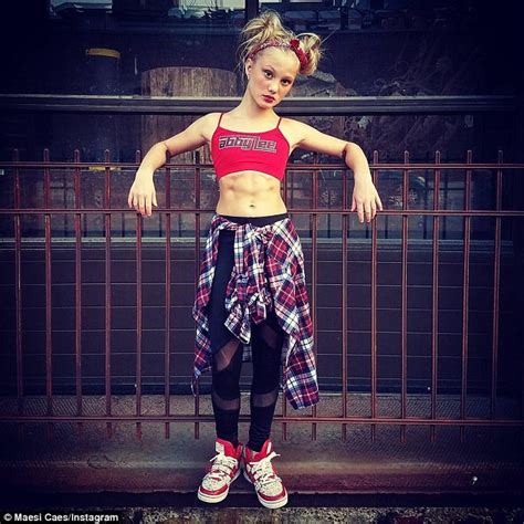 Dance Moms star goes viral with mind-boggling hip hop clip | Daily Mail ...