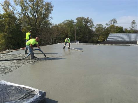 Lightweight Insulating Concrete Roof Deck System | Command Roofing