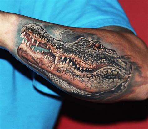 Crocodile tattoo by Damien Wickham | Photo 27673