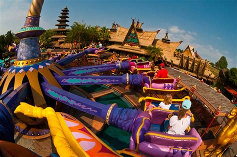 The Magic Carpets of Aladdin ride, Adventureland, Magic Kingdom, Walt ...