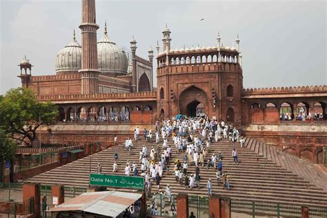 Indo-Islamic Cultural Heritage - Halal Trip India