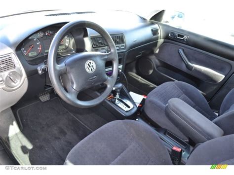 2002 Volkswagen Golf GLS Sedan interior Photo #61639718 | GTCarLot.com