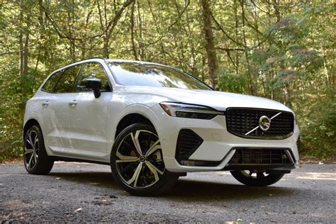 2022 Volvo XC60 Test Drive Review - CarGurus.ca