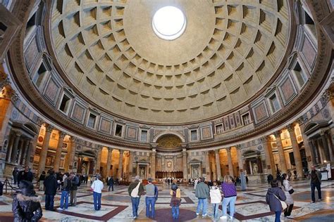 Skip The Line: Colosseum And Ancient Rome Small-Group Walking Tour ...