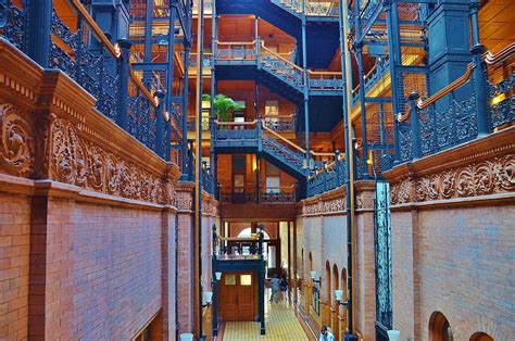 Bradbury Building Interior | So unnoticeable from the exteri… | Flickr