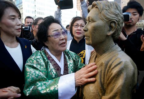 ‘Comfort Women’ statue unveiled in SF Chinatown