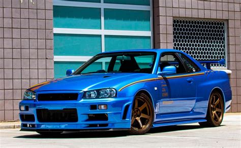 Nissan Skyline GT-R R34 de Paul Walker subastado por más de medio ...