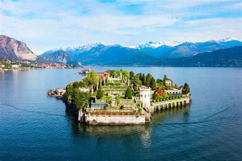 Stresa: Lake Maggiore and Borromean Islands Sunset Cruise | GetYourGuide