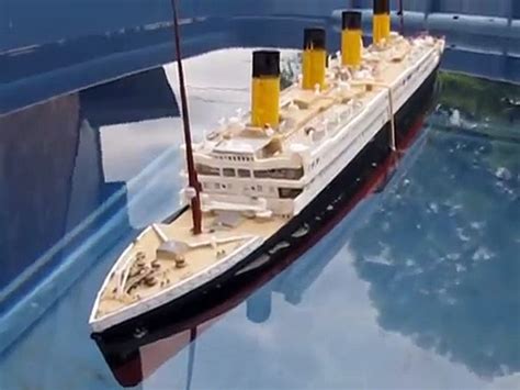 Lego Titanic Model Sinking