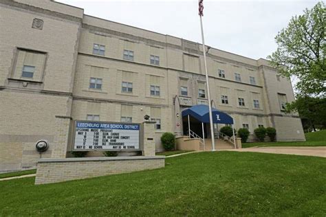 4607962_web1_WEB-leechburg-highschool