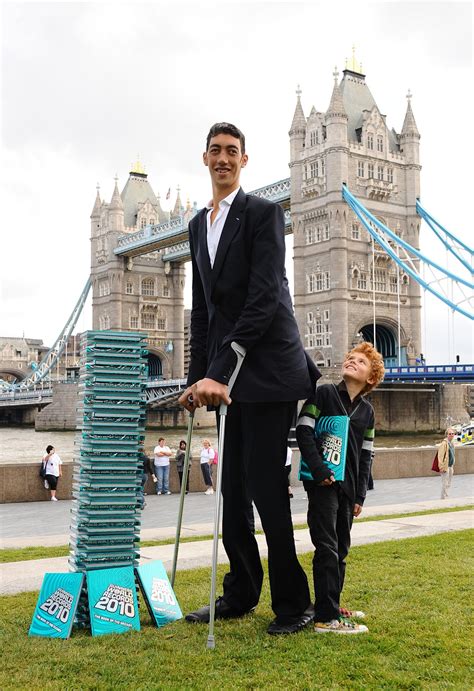 World's Tallest Man 2024 - Koren Joelie