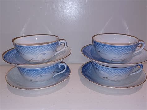 cups and saucers for 4 - Modern - Porcelain - Catawiki