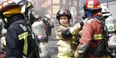 ¿Qué tipo de equipo usan los bomberos? - Firesafety