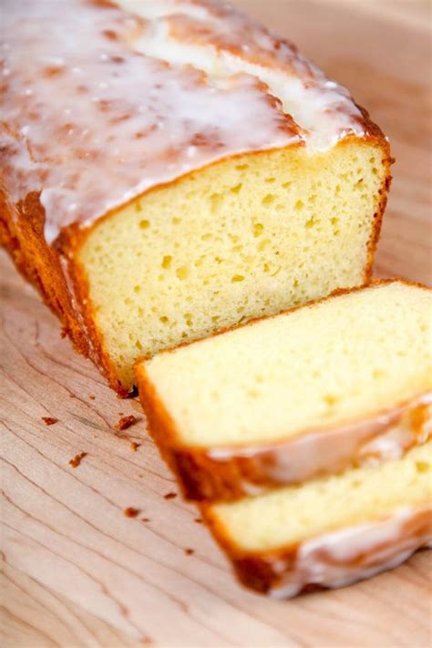 Copycat Starbucks Lemon Loaf Cake: Baking Beauty