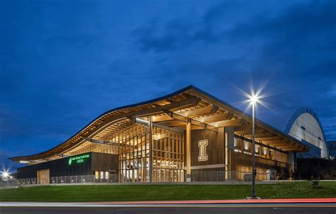 Idaho Central Credit Union Arena - Hastings+Chivetta Architects