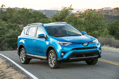 RAV4 Adds Hybrid – Cargazing