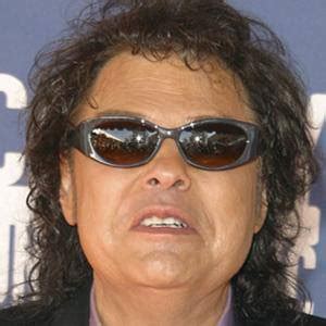 Ronnie Milsap - Age, Family, Bio | Famous Birthdays