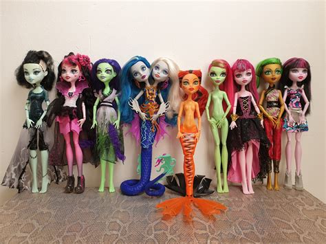 MONSTER HIGH DOLLS LOT OF 10 ACCESSORIES, GOOD CONDITION ...