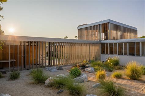 Take a Tour of Kaufmann Desert House, Now For Sale