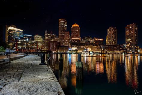 ITAP of the Boston skyline at night. : r/itookapicture