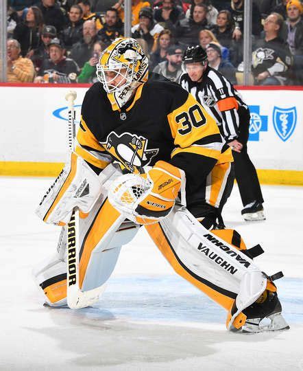 PITTSBURGH, PA - JANUARY 30: Matt Murray #30 of the Pittsburgh Penguins ...