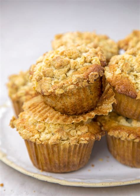 Oatmeal Muffins {With Crunchy Topping} | Life Made Simple