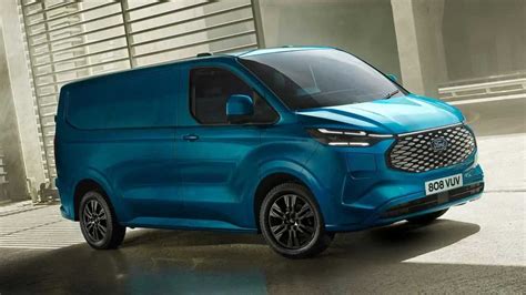 Ford Reveals E-Transit Custom Electric Van For Europe