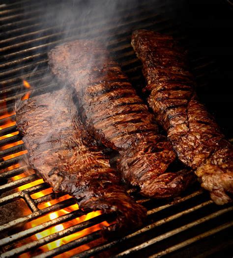 Churrasco a la parrilla al estilo argentino