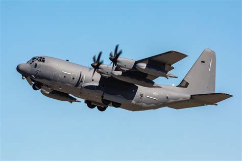 C-130 HERCULES: 2.600 aeronaves entregues e contando…