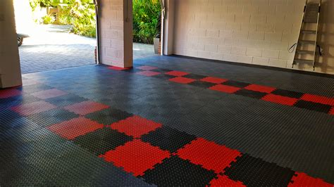 Garage Flooring - Interlocking PVC Tiles | Garage floor, Interlocking ...