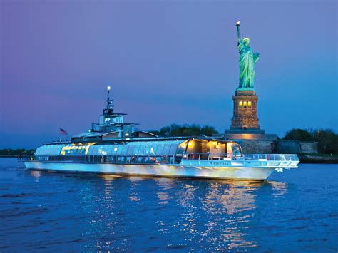 NYC Brunch Cruise: A Culinary and Scenic Extravaganza