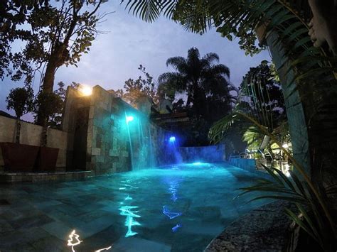 Paradise Hot Springs (La Fortuna de San Carlos) - All You Need to Know ...