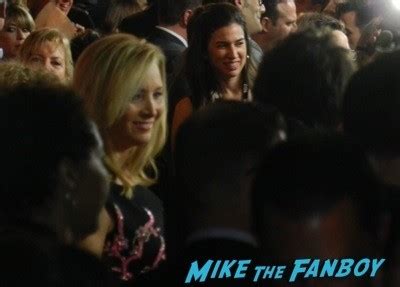 Lisa Kudrow The Comeback premiere 2014 Lisa Kudrow red carpet | Mike ...