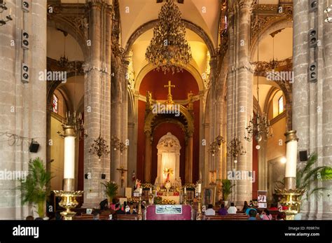 Altar of Old Basilica of Our Lady of Guadalupe, Mexico City, Mexico ...