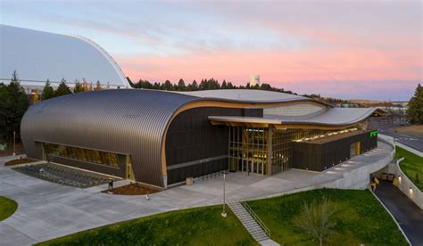 Arena Central da Universidade de Idaho / Opsis Architecture | ArchDaily ...