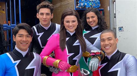 Nickelodeon's 'Power Rangers: Dino Fury' Cast: Meet the Stars