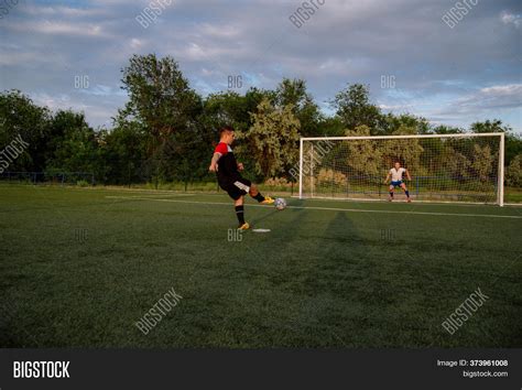 Soccer Player Hits Image & Photo (Free Trial) | Bigstock