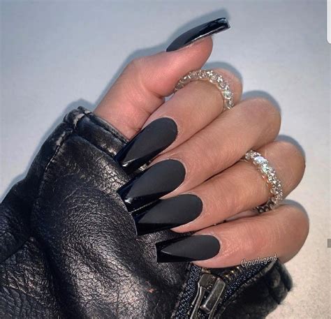 Frensh Nails, Edgy Nails, Grunge Nails, Stylish Nails, Hair And Nails ...