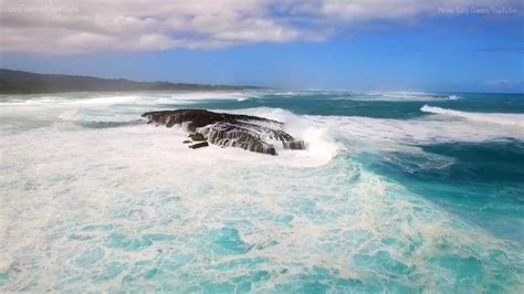 Massive, 70-foot waves rock North Shore of Oahu in Hawaii - ABC7 Los ...