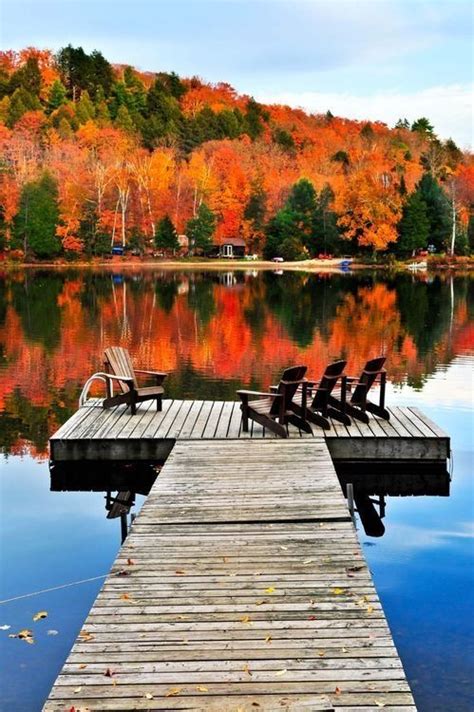 Beautiful Fall Background on Lake Simcoe, Ontario, Canada