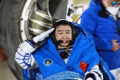 Chinese crew back on Earth after six months on Tiangong space station