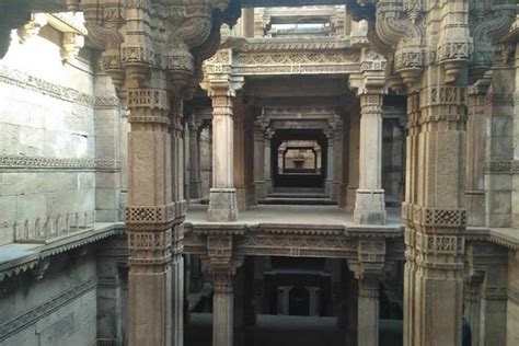 Adalaj Stepwell Ahmedabad, Gujarat - History & Architecture