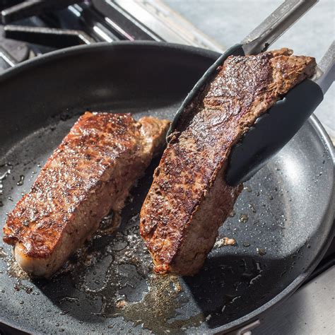 How To Cook Steak Strips In A Pan / Cast Iron Seared Strip Steak The ...