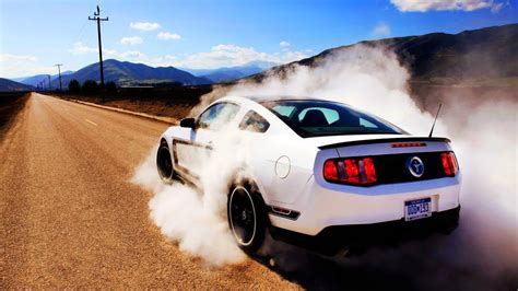 Ultimate Ford Mustang GT Sound Compilation - YouTube