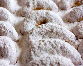 Mexican Wedding Cookies? Russian Tea Cakes? What’s The Story Behind ...