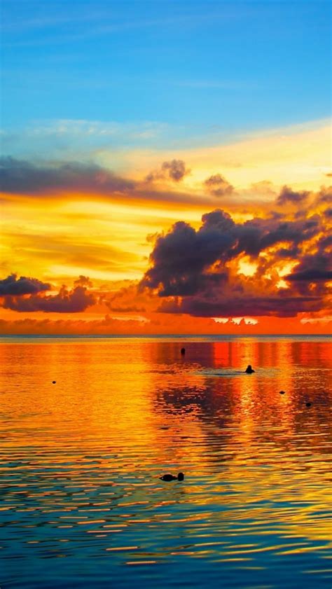 Sunset over Guam, Pacific Ocean photo on Sunsurfer