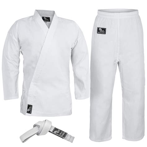 Best Karate Gi for Comfortable and Durable Training Sessions - MMA Full ...