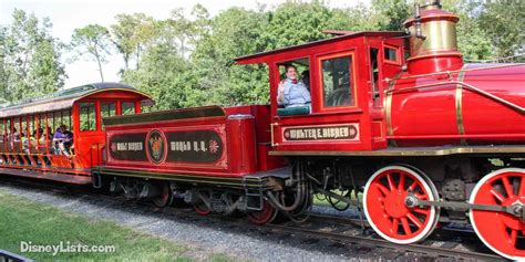 10 Things We Love About the Walt Disney World Railroad – DisneyLists.com