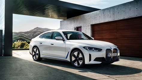 BMW i4 eDrive40 (2021-2024) Preise und technische Daten - EV Database